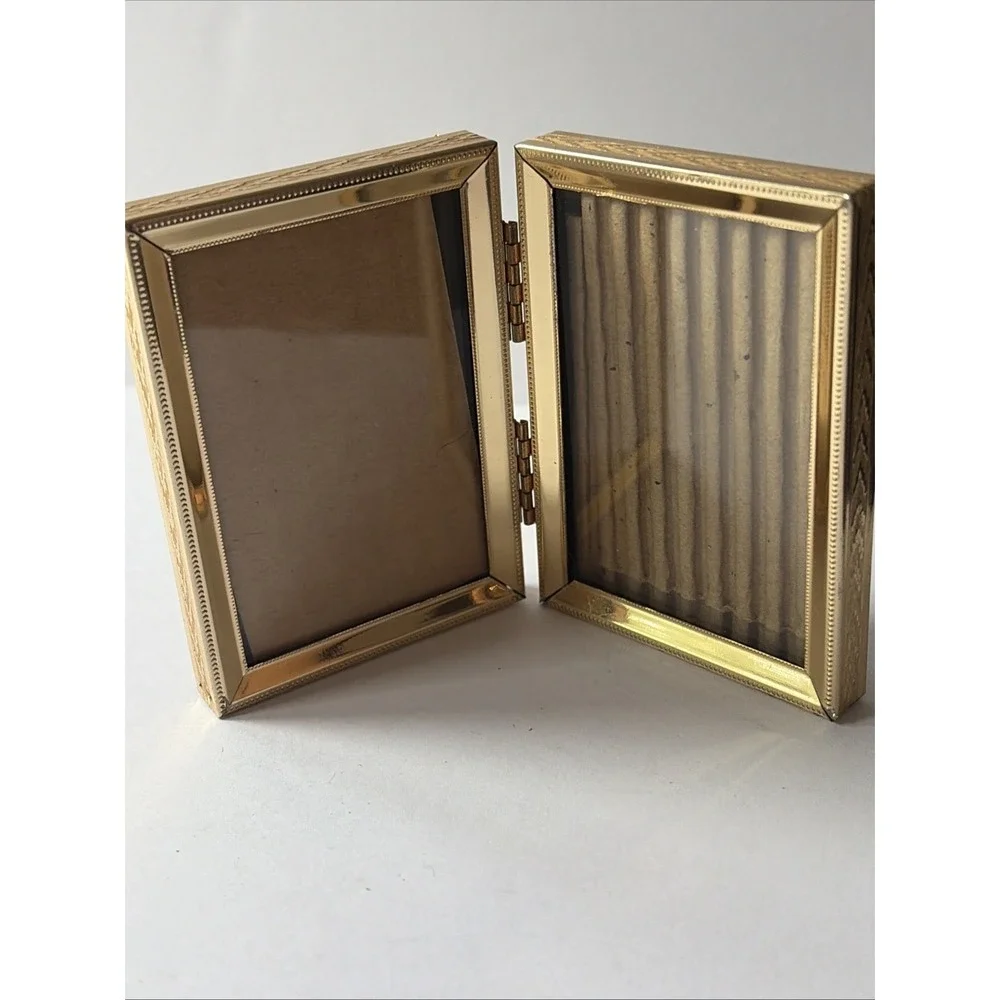 Vintage  Ornate Brass Gold Tone Metal Bi Fold 3.5x 5